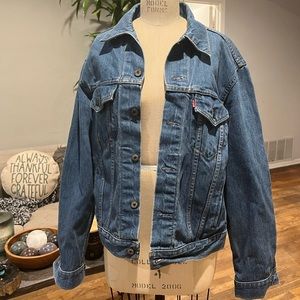LEVI’S Vintage Denim Blue Jeans Jacket 98139 71506 0216 Size 44 L 09 542 Trucker